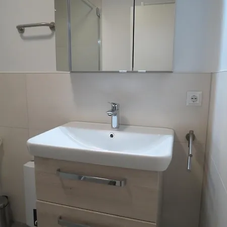 Apartment Seeschlößchen 10 *